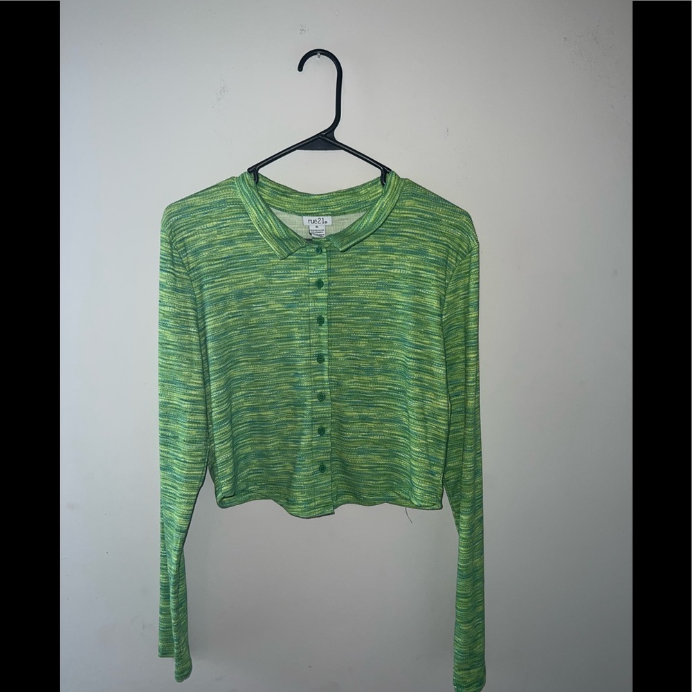 Light Green Long Sleeve Crop Top